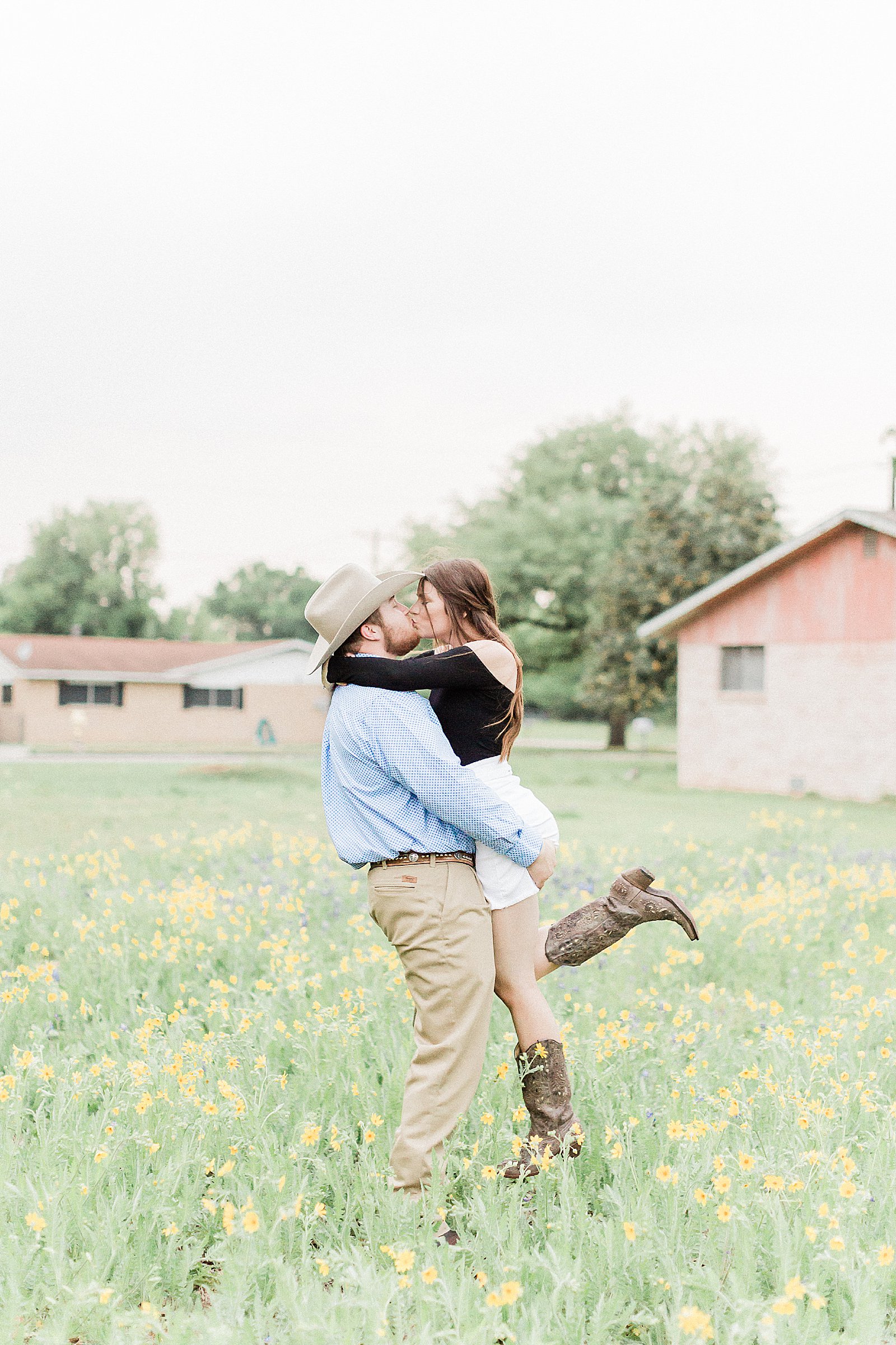 Engagement Session in Wildflowers, Anna Kay Photography, Texas Wedding Photography