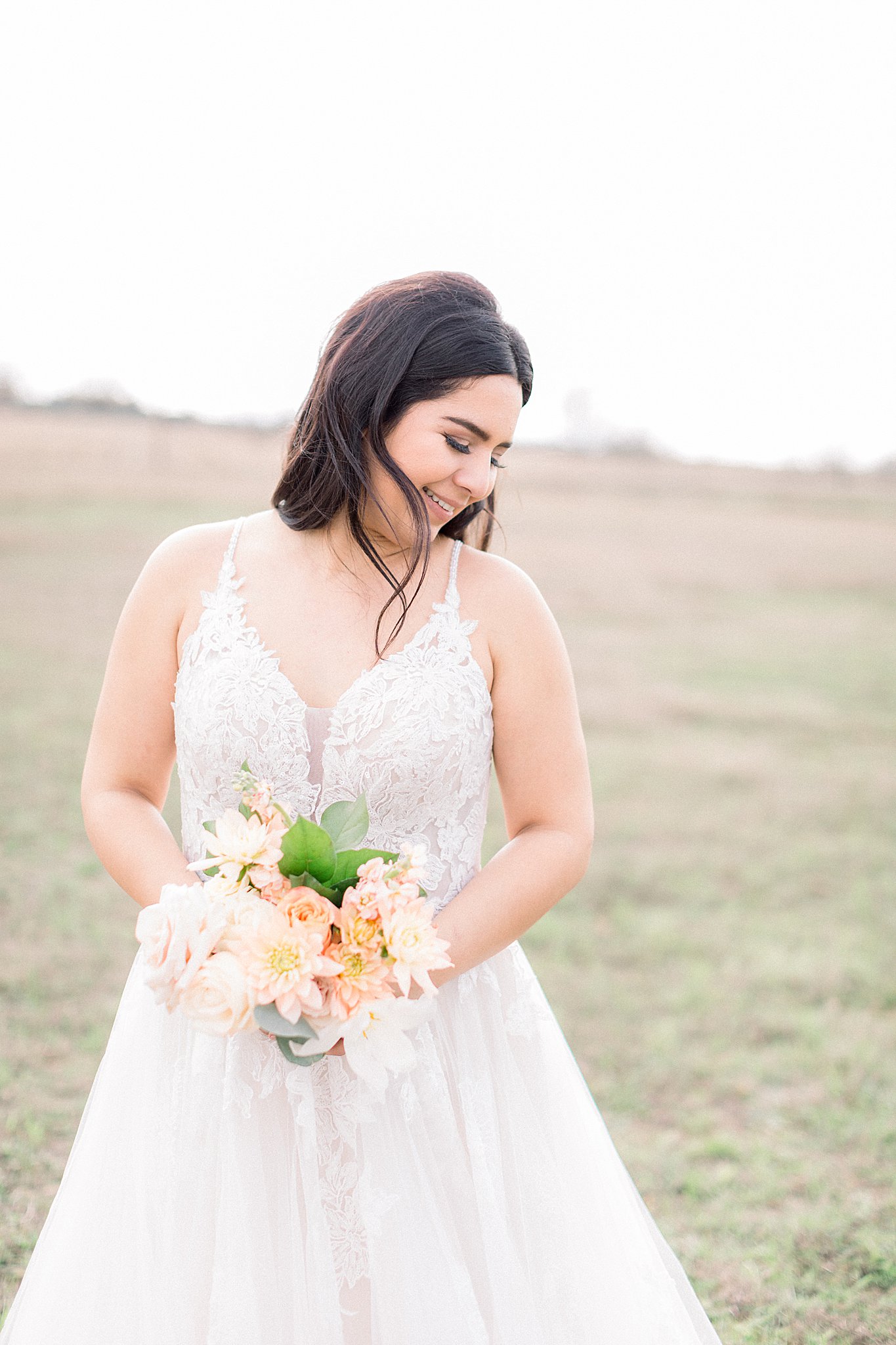 Texas Hill Country Wedding Inspiration, Gateway Gathering, Blush and Ivory, Anna Kay Photography, Texas Wedding Photographer