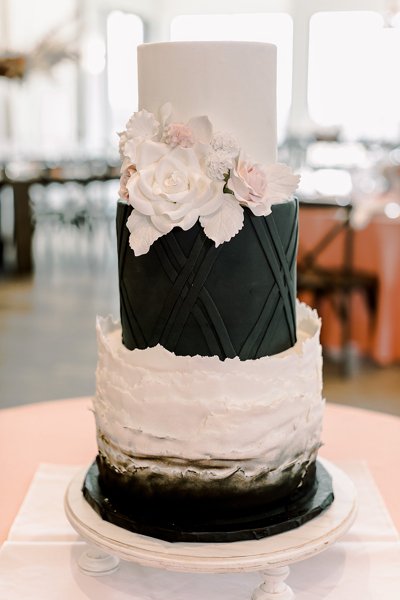 Modern Wedding Cake at Stonehouse Villa in Austin